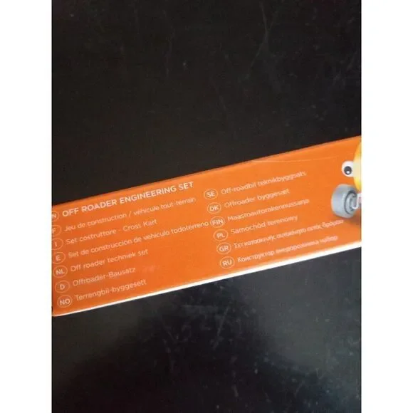 Off Roader Construction S.T.E.M. Engineering Set Black & Decker Toy - Picture 6 of 7